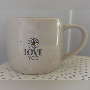 Karma (Daisy Design) LOVE YOU Coffee Mug Cup 16 oz Cream Speckled Stoneware